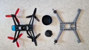 Viele Ersatzteile für Drohnen aus Familie Parrot Bild 15