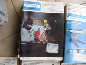 76 Ausgaben FUNKSCHAU von 1969-1984 + 7 Fachbücher für ELEKTRO RUNDFUNKTECHNIK Bild 5