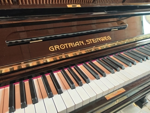 Grotrian Steinweg Klavier Bild 2