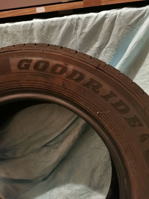 Verkaufe ein Goodride Reifen 235/60 R16 Bild 2