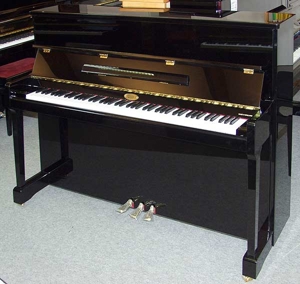Klavier Kemble-Yamaha, 116 cm, schwarz poliert, NEU, 5 Jahre Garantie Bild 4