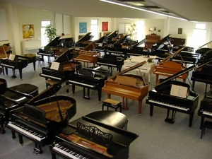 80 Flügel 120 Klaviere, Digital-Pianos, gebraucht, www.piano.de Bild 8