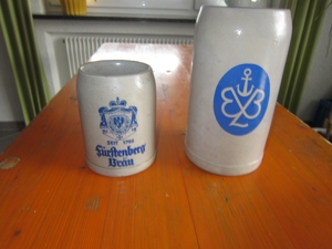 2 alte Bierkrüge Maßkrug Steingut Fürstenberg Anker B B L Bild 2