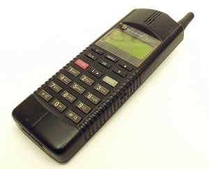 HANDY Mobiltelefon AEG Telekom D1 757 D1 guter Zustand - SAMMLER Bild 4