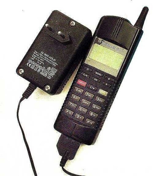 HANDY Mobiltelefon AEG Telekom D1 757 D1 guter Zustand - SAMMLER Bild 2