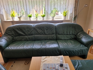 Leder Sofa Sessel und Hocker grün Bild 1