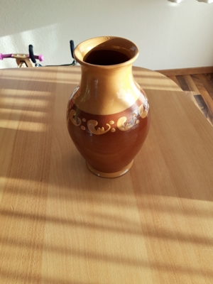 Vase braun