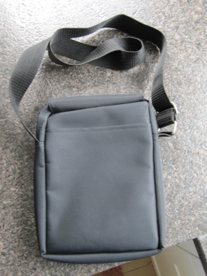 Samsonite Tasche / Umhängetasche, schwarz, diverse Fächer, Abmessungen ~ 28x20x4 cm Bild 3