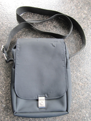 Samsonite Tasche / Umhängetasche, schwarz, diverse Fächer, Abmessungen ~ 28x20x4 cm Bild 1