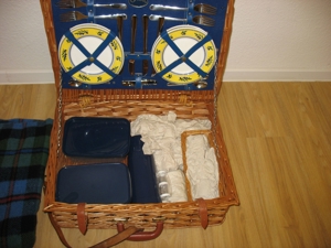 Luxus Picknickkorb Optima West Sussex für 4 Personen Bild 2