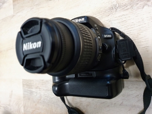 Nikon D5100 KIT VR 18-55mm Objektiv + 36 TSd. Auslösungen Bild 2
