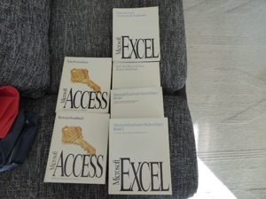 Microsoft Computerhandbücher zu EXCEL und ACCESS