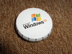 Für Sammler: Von Windows XP Verkäuferschulung: Unterlagen, Armbanduhr, Bonbondose (leer) Bild 4
