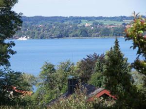 Ferienwohnung Ammersee Herrsching für Urlaub zu vermieten Bild 2