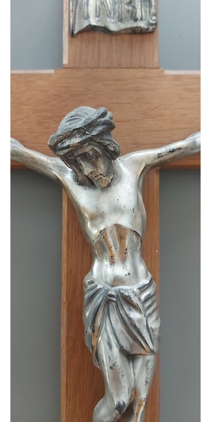 Altes Kreuz, Kruzifix, Holzkreuz, 49,5 cm x 28 cm Bild 2