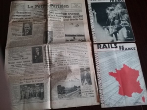 2 Rails de France sowie 1Le Petit Zeitung von 1936/37 zu verkaufen. Bild 2