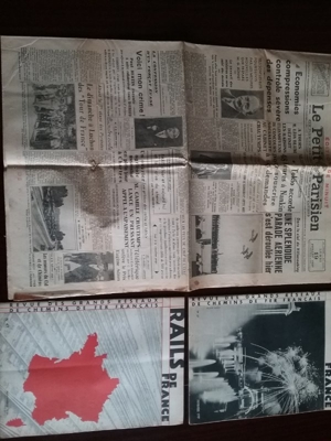 2 Rails de France sowie 1Le Petit Zeitung von 1936/37 zu verkaufen. Bild 1