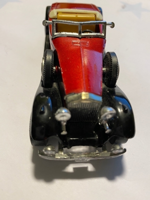 Yat Ming, Rolls Royce Cabrio, Art.Nr. 8504, rot, 1:43 Bild 2