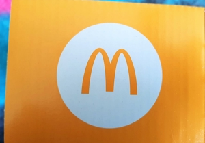 NEU - Mc Donalds - Mc Family - Coca Cola Glas SCHWEIZ - 2022 Bild 5