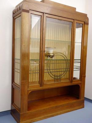 Jugendstil-Damenzimmer aus geschichtsträchtiger Herkunft Bild 2