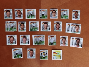 Ferrero Sammelbilder WM 2002, 2006, 2010, 2014 sowie EM 2004, 2008, 2012 (über 200 Stück) Bild 6