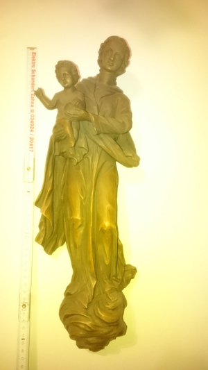 Marienfigur mit Kind-Holz-Wandaufhängung, ca. 46 cm hoch Bild 2