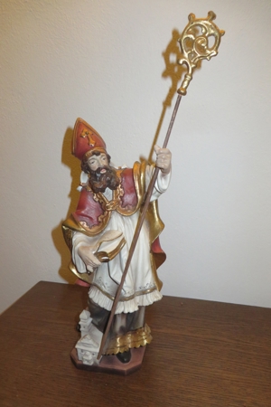 Handgeschnitzte Figur "Heiliger Wolfgang" Bild 2