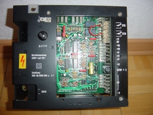 Netzgerät Prim.230V/400V AC, Sek.12 V stabilisiert DC 12 V Autobatterie aufladen Bild 9