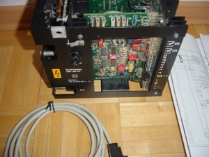 Netzgerät Prim.230V/400V AC, Sek.12 V stabilisiert DC 12 V Autobatterie aufladen Bild 7