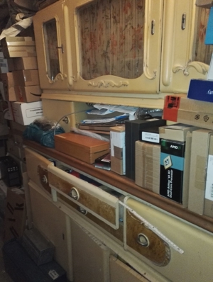 Vitrinenschrank, Küchenschrank - altes Sanierungsstück - Bitte den Text lesen! Bild 13