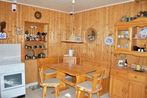 Ein möbeliertes Zimmer mit großer Küche und neu sanierten Bad zu Vermieten !! 30 ,-EUR die Nacht Bild 5