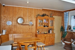 Ein möbeliertes Zimmer mit großer Küche und neu sanierten Bad zu Vermieten !! 30 ,-EUR die Nacht Bild 4