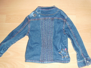 Jeansjacke von Outfit, blau mit Motiven, Gr. 110 Bild 4