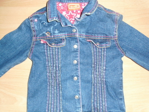 Jeansjacke von Outfit, blau mit Motiven, Gr. 110 Bild 2