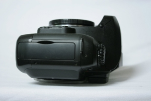 NIKON D100 DSLR Digitalkamera TOP Gehäuse Body + Zubehör Bild 6