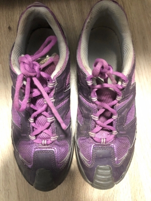 Turnschuhe Größe 36