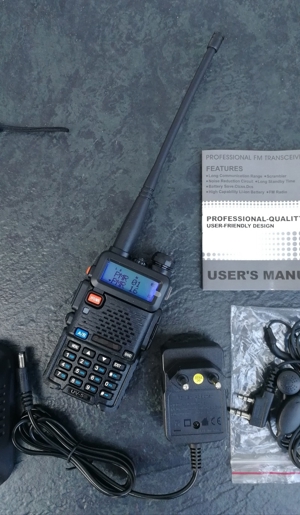 Professionelles Walkie-talkie Funkgerät PMR Freenet CB Notfall Prepper Krise Hobby Freizeit Boot CAR