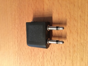 Adapter (VGA Adapter/ Klinken Audio Adapter/ 15 poliger Sub D auf zwei 5 Pol DIN Buchse) Bild 4