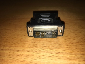 Adapter (VGA Adapter/ Klinken Audio Adapter/ 15 poliger Sub D auf zwei 5 Pol DIN Buchse) Bild 3