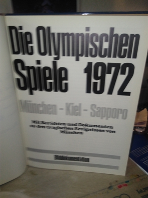 Die Olympischen Spiele 1972 München Kiel Sapporo / Werner Schneider Bild 4