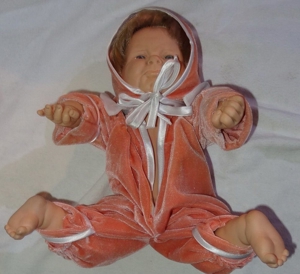 DL Berenguer JC Toys Puppe Babypuppe Mädchen 43cm Silikonpuppe unbespielt einwandfrei erhalten Bild 3