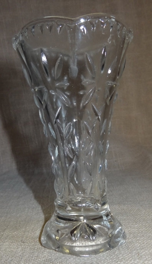 DL Vase Glasvase Blumenvase älter klein 12,5h 7 5,8 kaum gebraucht sehr gut erhalten Väschen