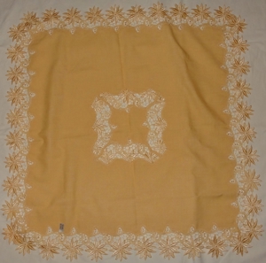 TWG Weihnachtsdecke Tischdecke Mitteldecke orange 100% Polyester 85x85 kaum benutzt Tischwäsche  Dek