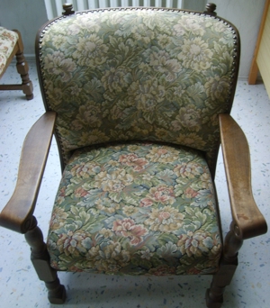 D Sitzgarnitur 4-teilig:1 Sitzcouch 2x Sessel 1x Tisch ältere Möbel zum Abhole Bild 6