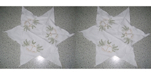 TWG Weihnachtsdecke Deckchen klein 2Stk 40cm Sternform weiß Baumwolle Platzdeckchen einwandfrei erh Bild 1