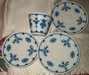 C SELTMAN WEIDEN BAVARIA MONIKA1 Serviceteile 3 Teile Alt gut erhalten Speiseteller Zuckerdose weiß