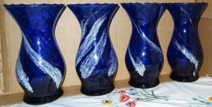 DP Vase aus Glas 4 Stk gleiche Form Blumenvase blau 26,5H  10,5 14,8 13 Glasvase Vase kaum ben