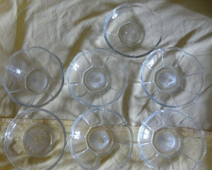 CP Teller 4+2Stk +1 Schüssel ältere Glasteller Nachtischteller 14   fürs Alter gut erhalten Teller