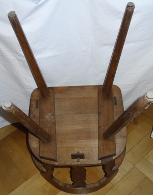 D Stuhl alter Lehnstuhl Vollholz zum neu Lackieren Armlehnstuhl Stuhl ansonsten einwandfrei erhalte Bild 7