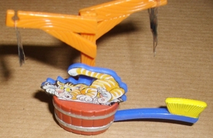 Ü-Ei 1342 2002 Im Stall geht s rund 610912 gut erhalten Ferrero Kinder Figur